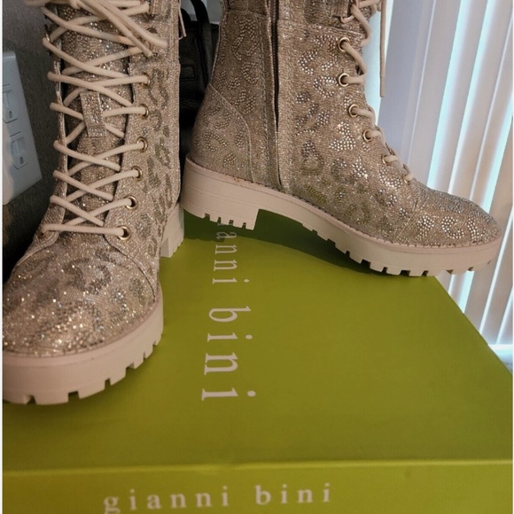 NWB BEAUTIFUL AUTHENTIC GIANNI BINI BLING COMBAT BOOTS 7.5 NEW IN BOX MSRP 89.99 - Picture 7 of 7
